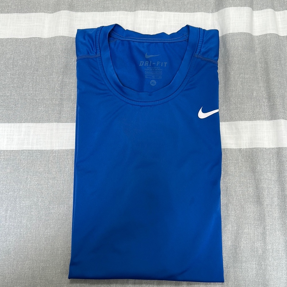Nike Dri-fit T-shirt
